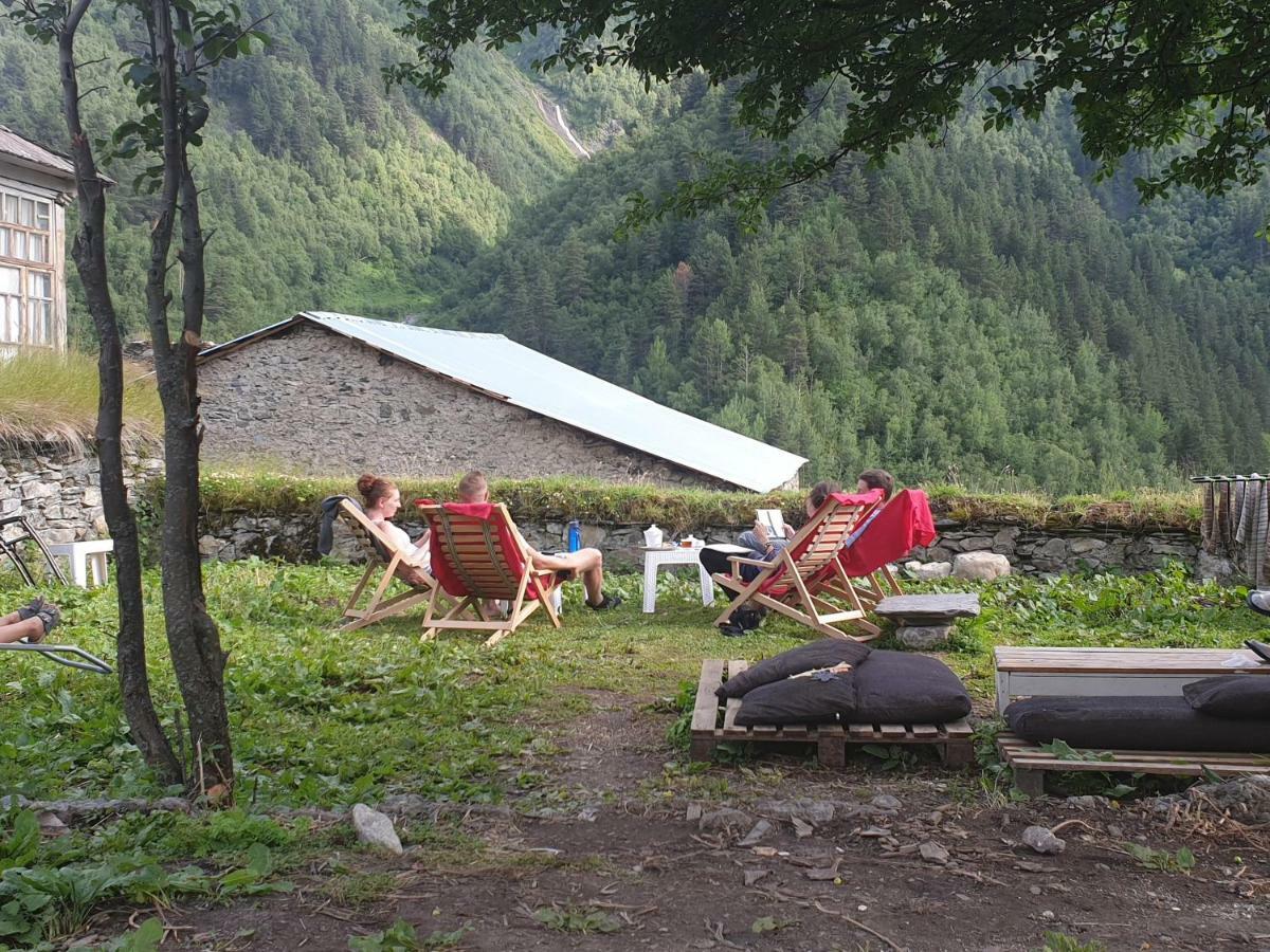 Panorama Guesthouse Mata C. Adishi Buitenkant foto