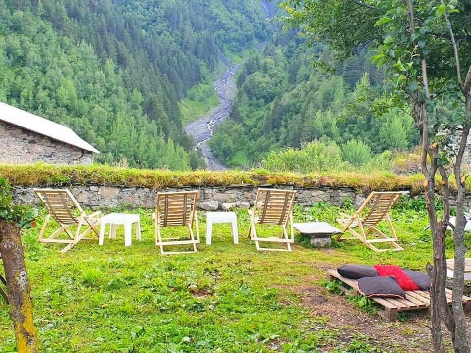 Panorama Guesthouse Mata C. Adishi Buitenkant foto