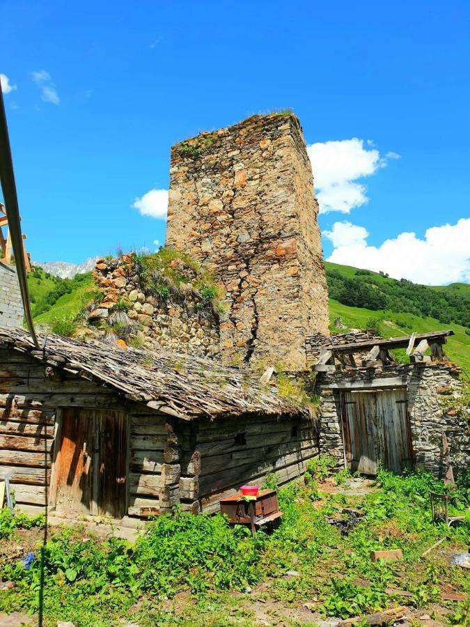 Panorama Guesthouse Mata C. Adishi Buitenkant foto